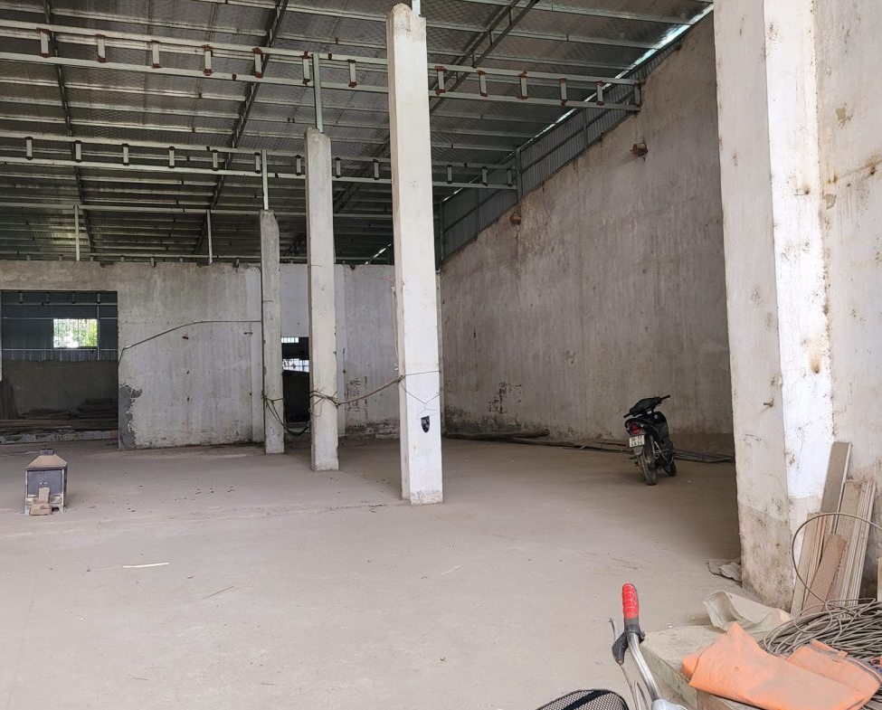 51b05a6e-b59f-4697-9d58-ba579ff839a2-975×1300