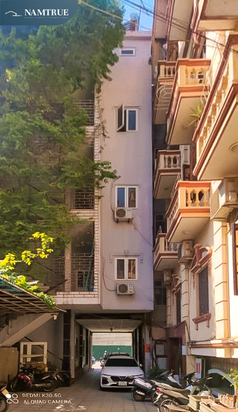 7194e921-2719-4305-9234-ef169339473e_180419845