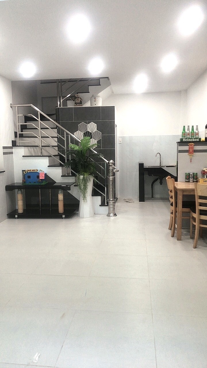 8409250d16a3c4a2be58b4197581ddbb