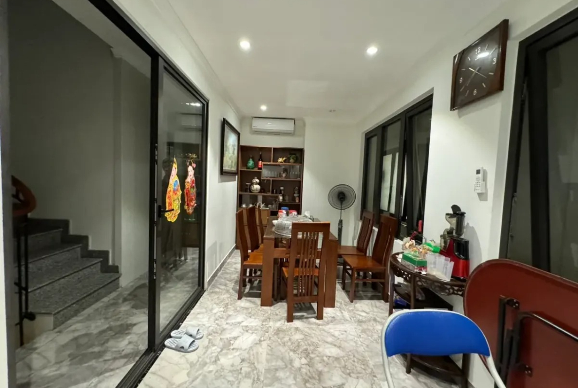 89cc9e1a-88ee-5c2a-a0b8-8c217a67