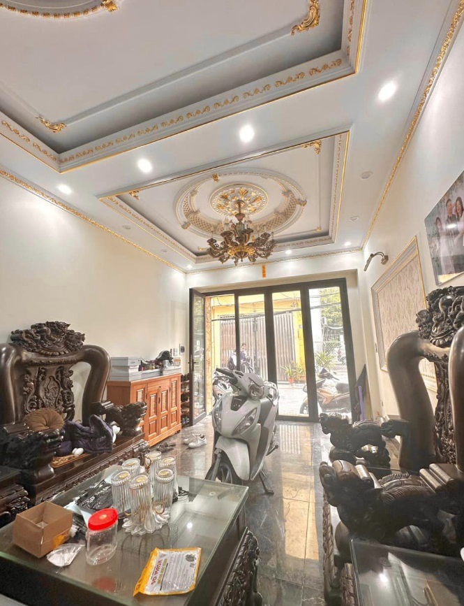 Ban Nha Le Duc Tho Nam Tu Liem