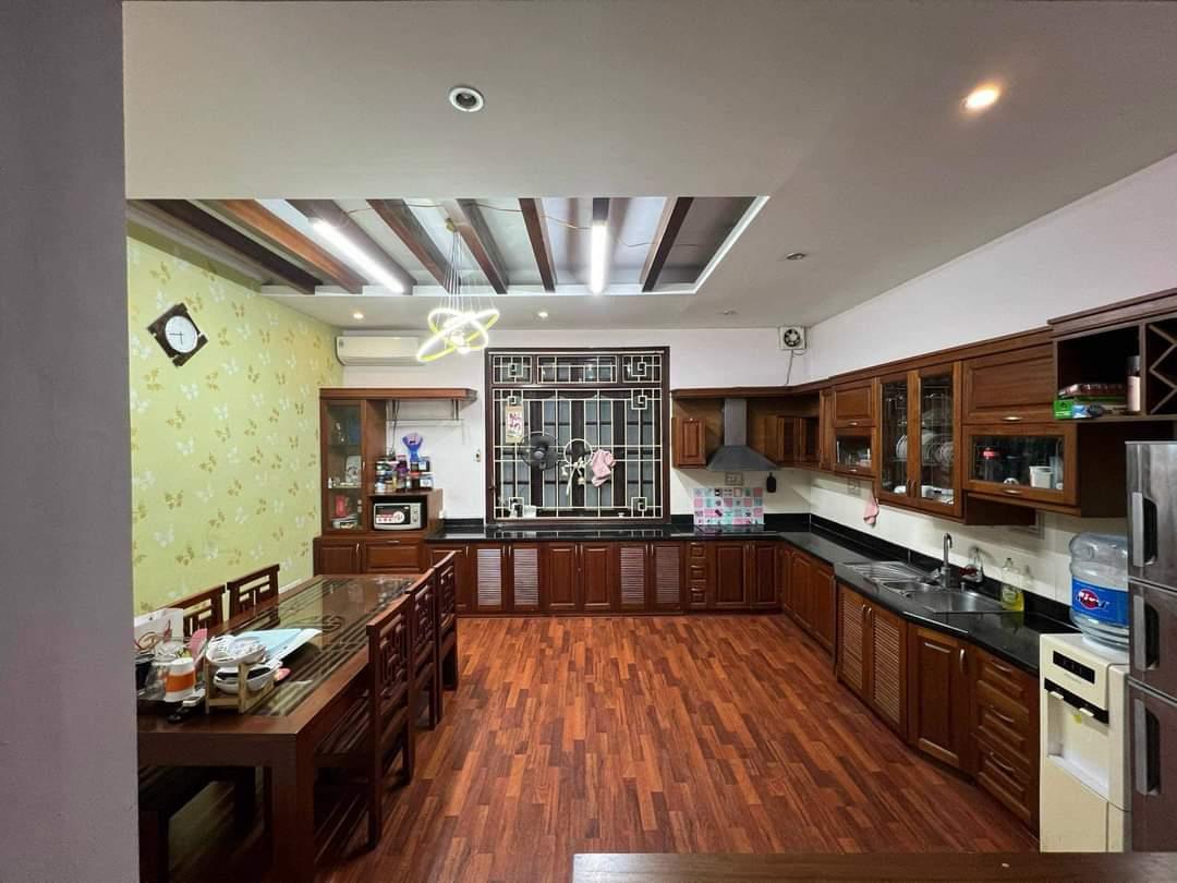 Biet thu ngo 29 Lang Ha (1)