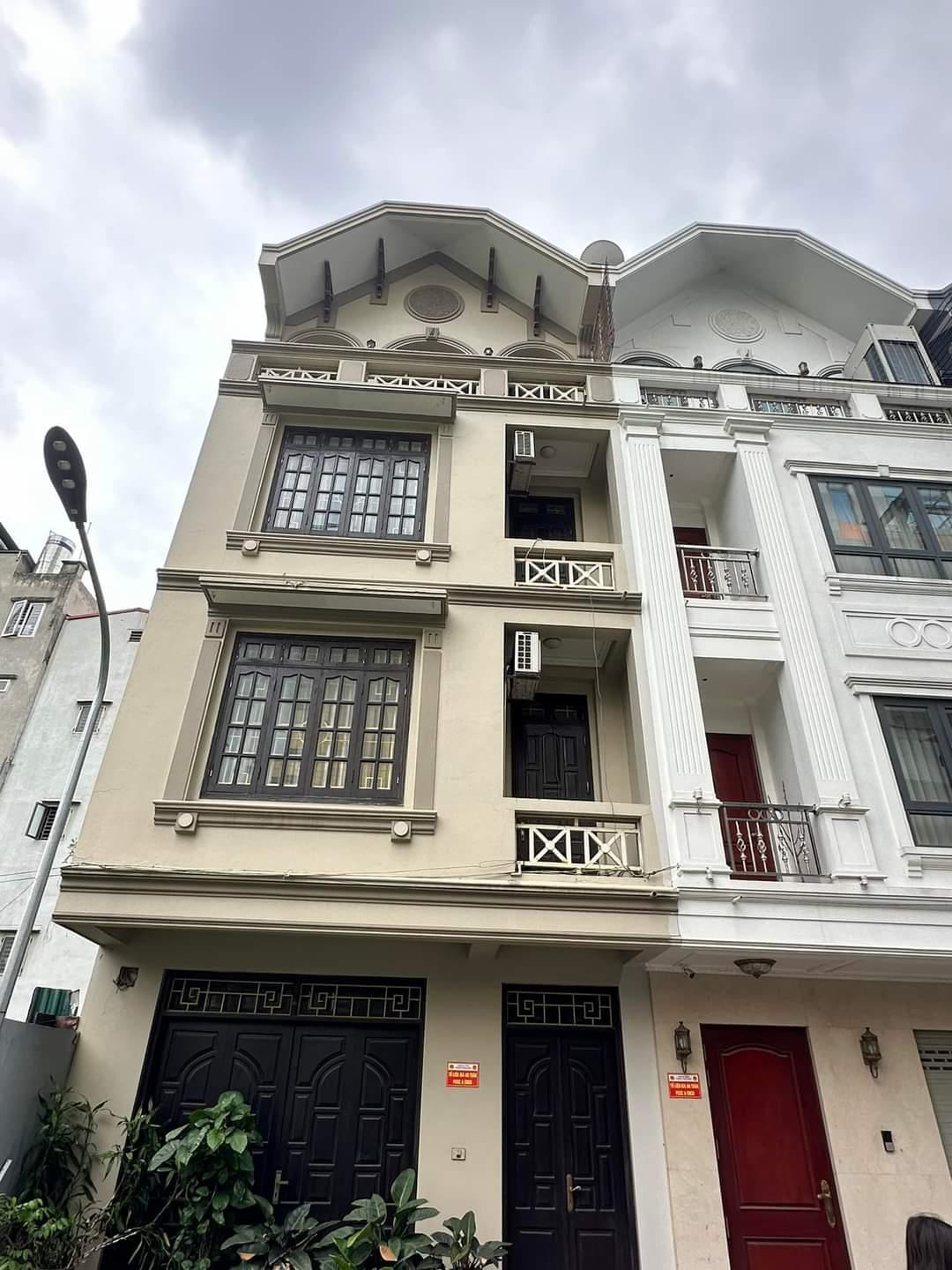 Biet thu ngo 29 Lang Ha (3)