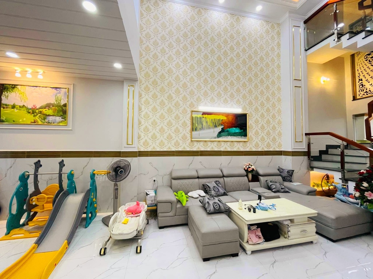 Nha dep 4×15,5 tang nhinh 6 ty HXH phan huy ich GV6