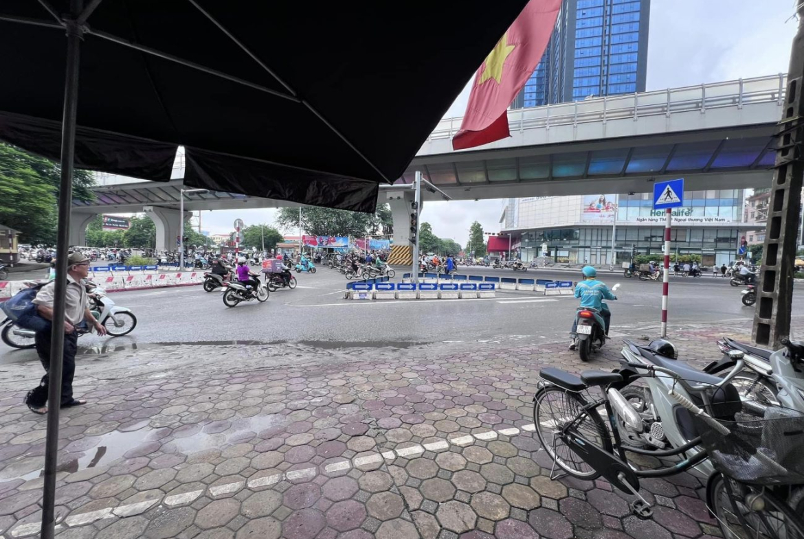 a2f420ae-6e08-463d-be05-7f527f93d435-1300×975