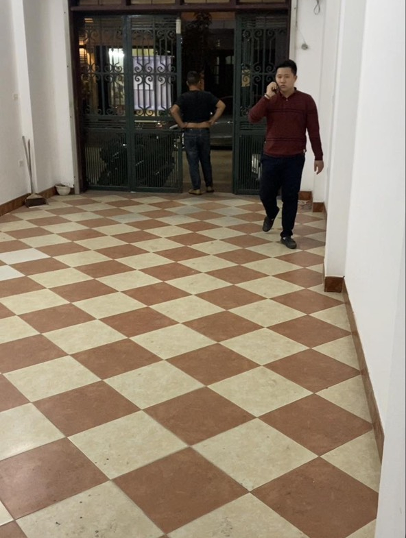 a6b2786d-380e-45f4-a79a-6130e680be97