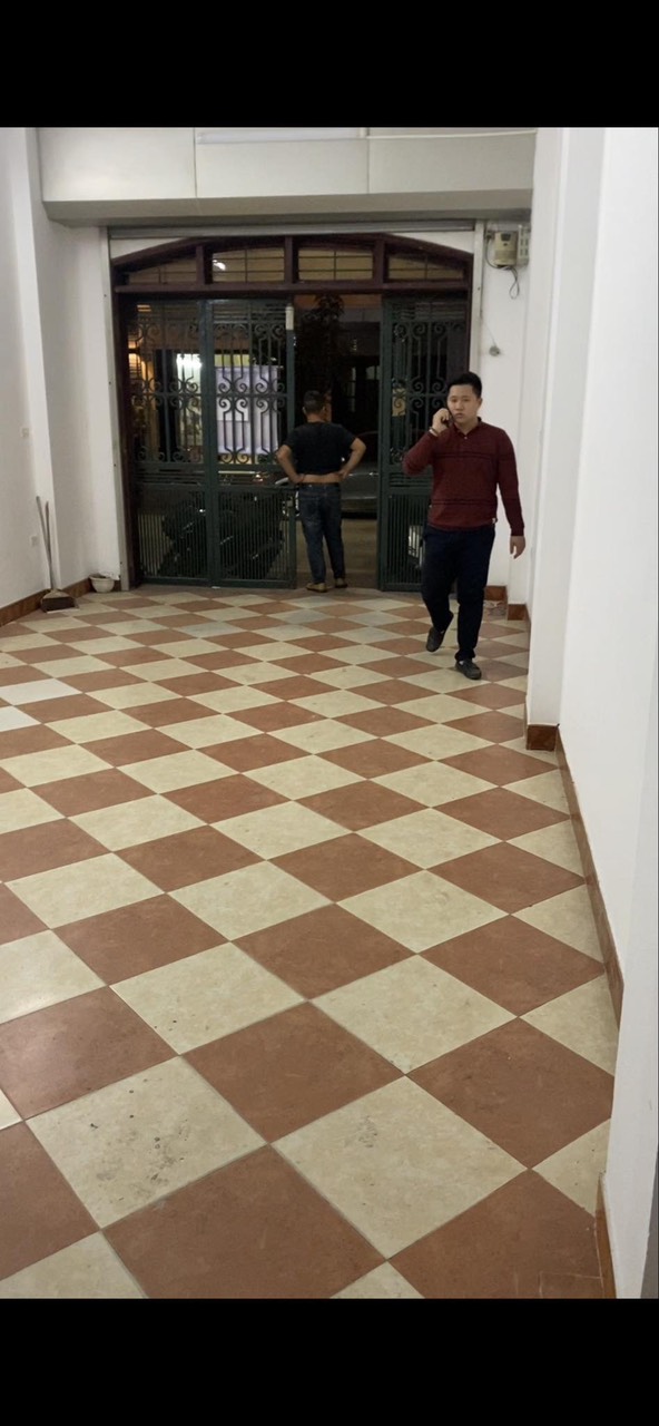 a6b2786d-380e-45f4-a79a-6130e680be97