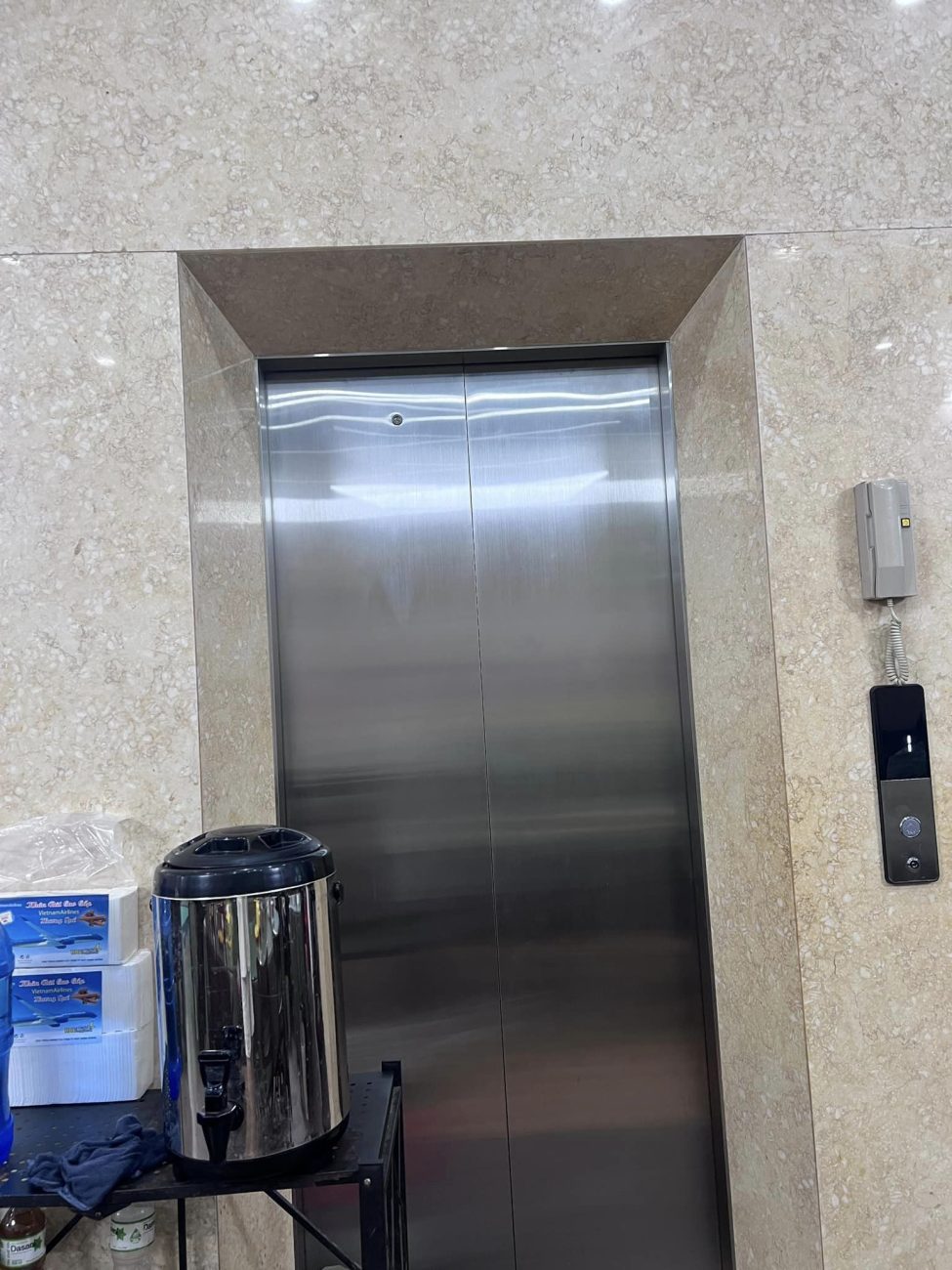 a9d63879-593b-480b-9b49-38a0e3cbca92-975×1300