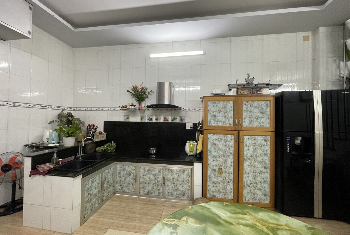 ban-nha-2-mat-tien-duong-so-11-phuong-truong-tho-co-san-dau-o-to (28)