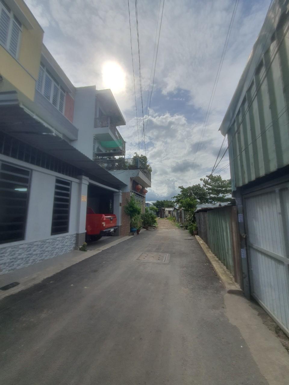 ban-nha-hem-121-11-kenh-19-thang-5-phuong-tay-tahnh-quan-tan-phu-0922196969-3