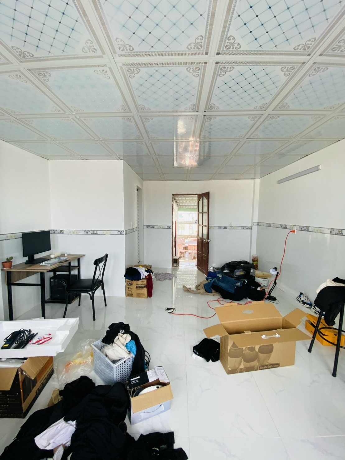 ban-nha-hem-xe-hoi-nguyen-tu-gian-4-0964364745