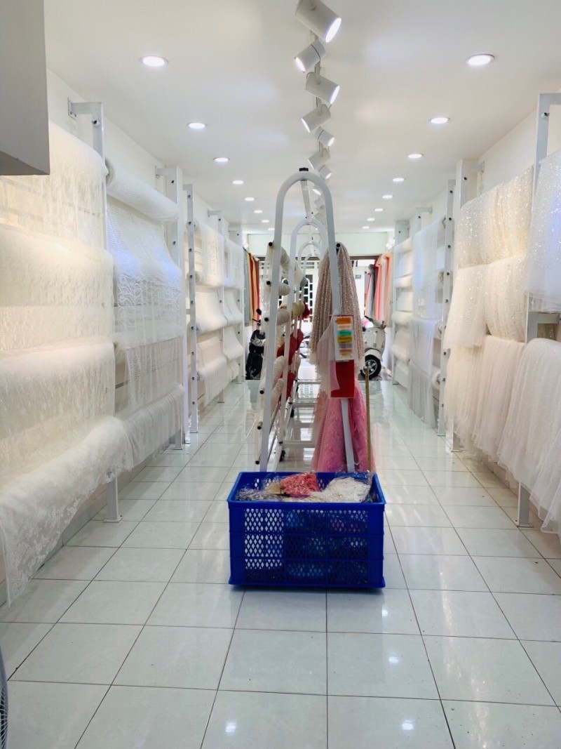 ban-nha-mat-tien-dong-ho-11ty