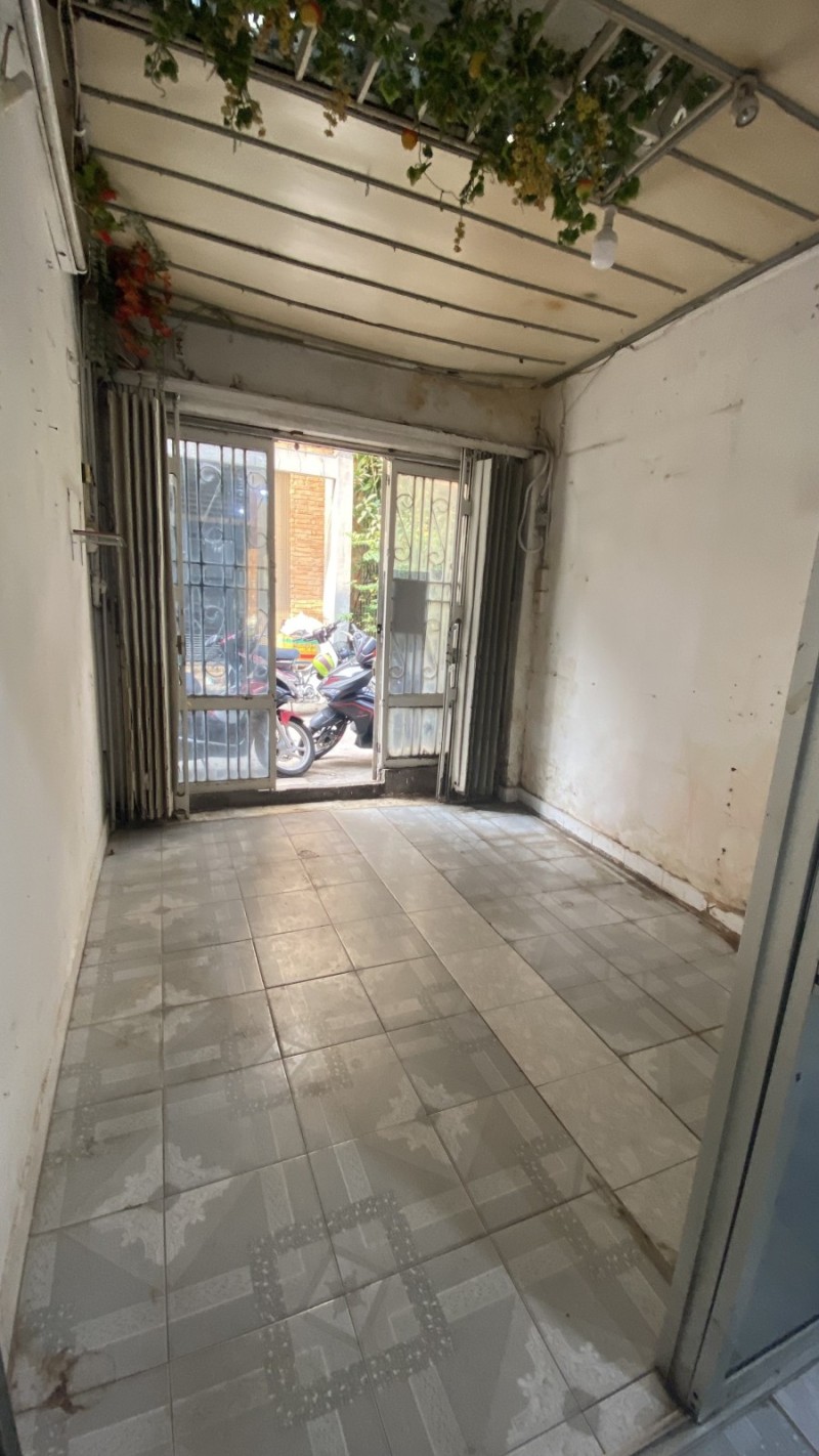 ban-nha-quan-10-duong-3-thang-2-can-ho-dich-vu-phuong-13-nha-be-tong-cot-thep