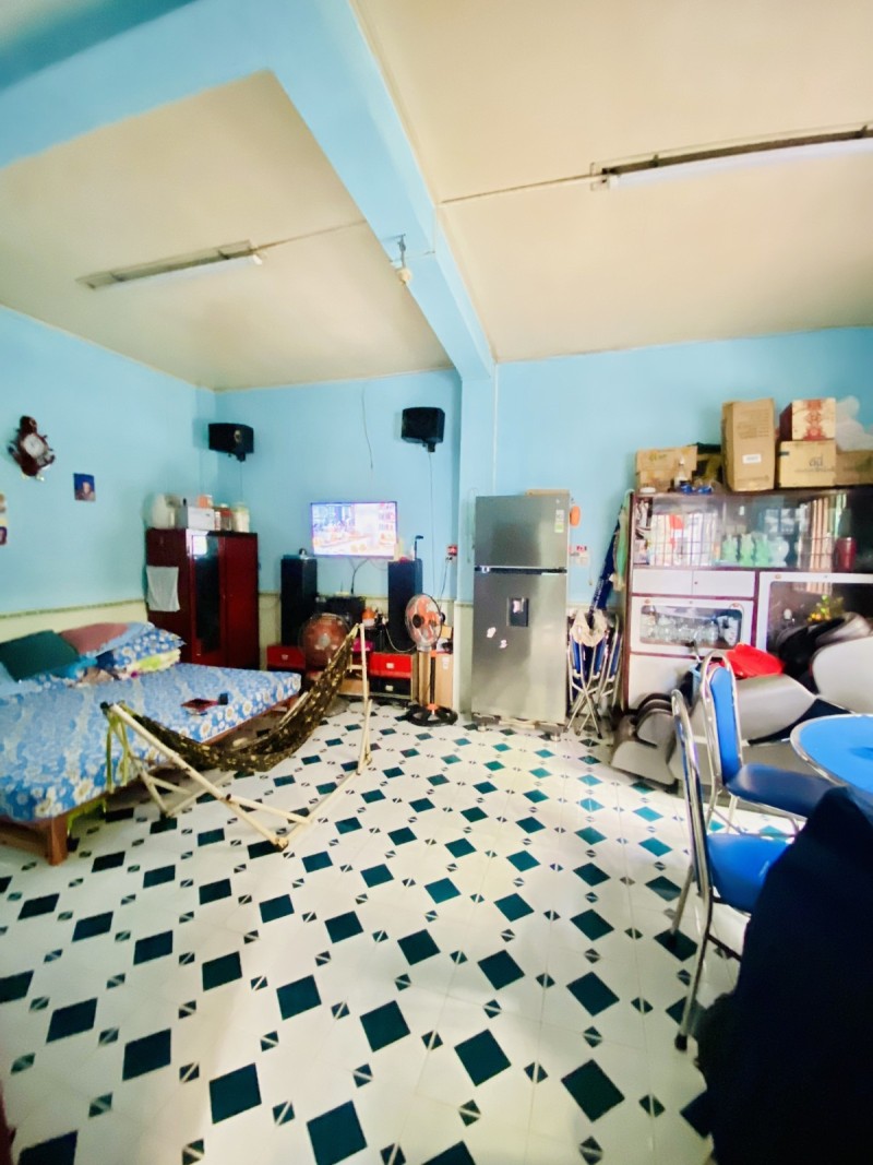 ban-nha-quan-10-duong-to-hien-thanh-phuong-15-be-tong-cot-thep