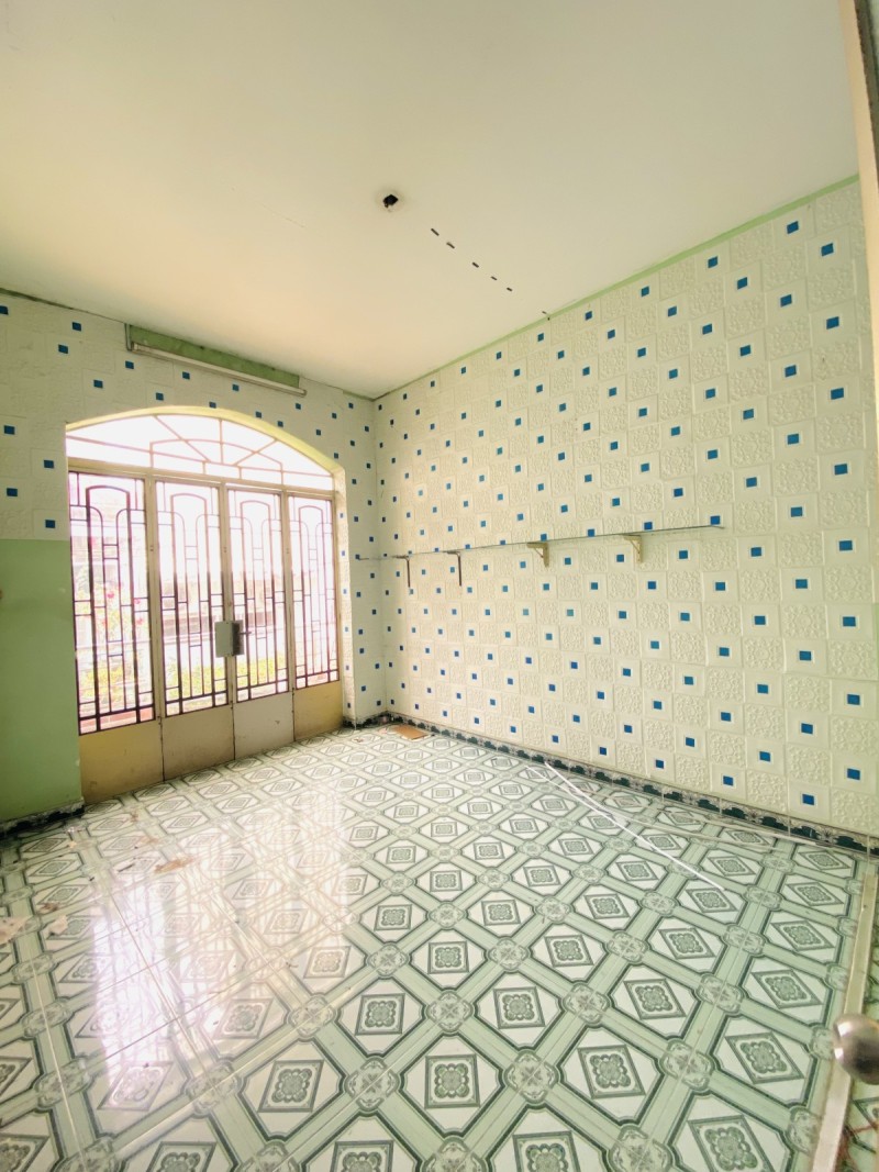 ban-nha-quan-10-duong-to-hien-thanh-phuong-15-hem-xe-hoi