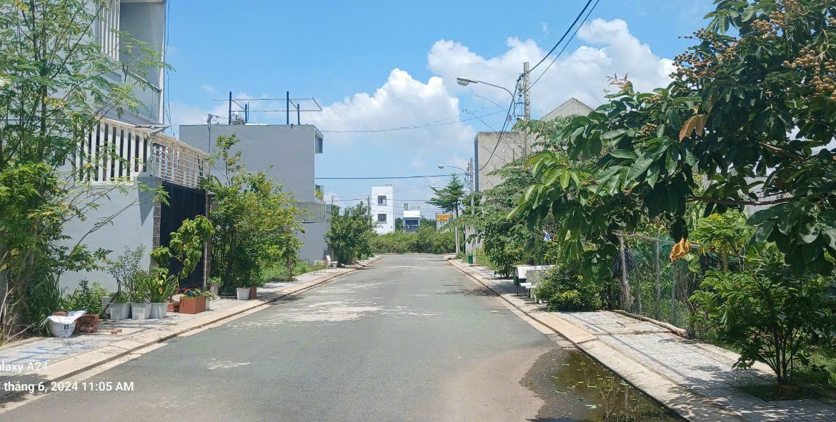 bec28b9ea66e05305c7f (1)