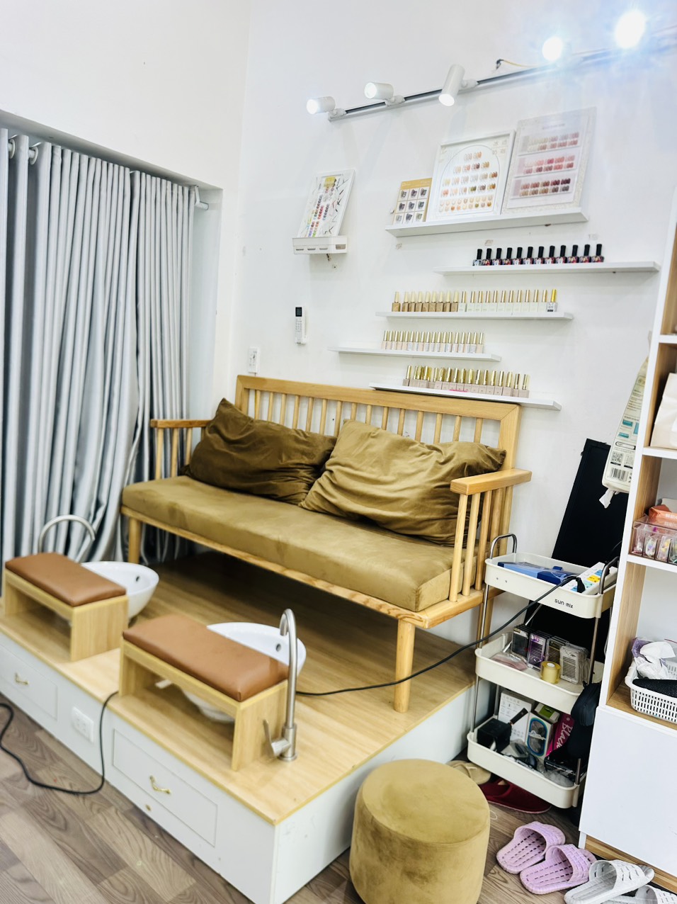 d8c835ec-d5ff-43d8-bd38-dc4ad67c412f