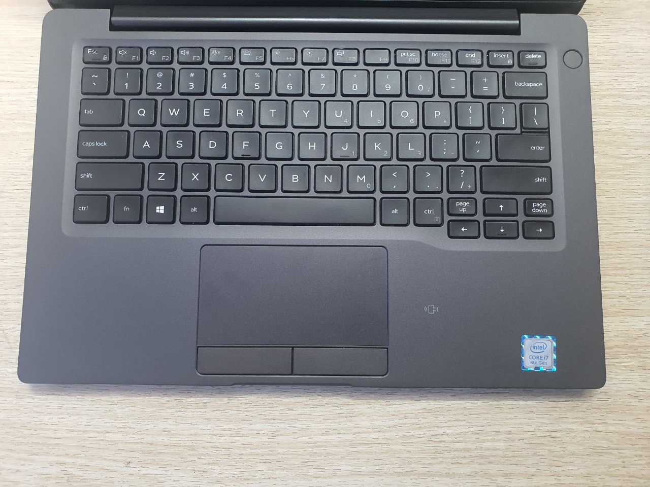 dell-latitude-7300-i7-gen8-ram-8g-ssd-256g-man-hinh-13.3-inch-lenguyenpc-5