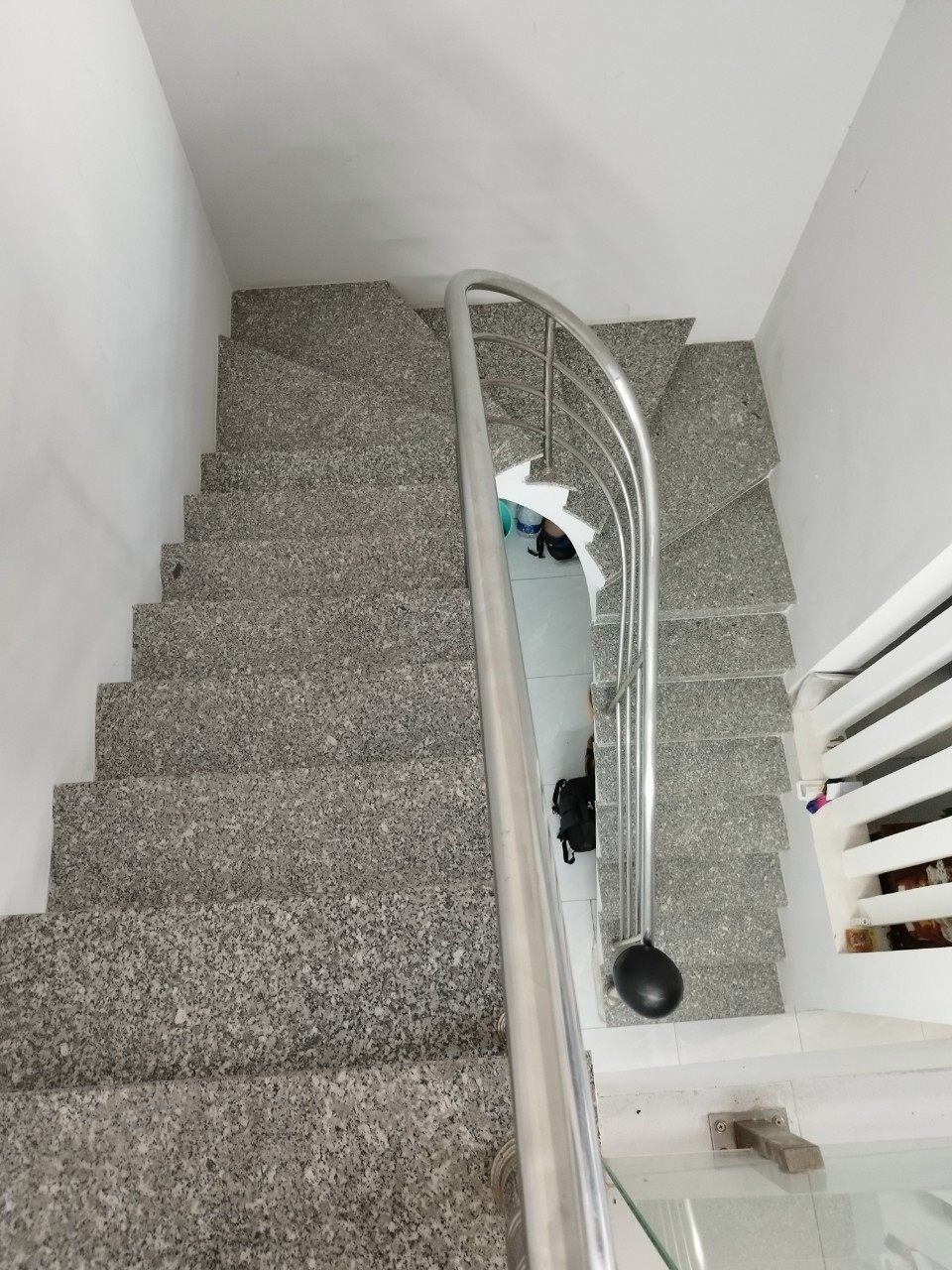 e024d5e95e4b276c6833ff15c400f15a