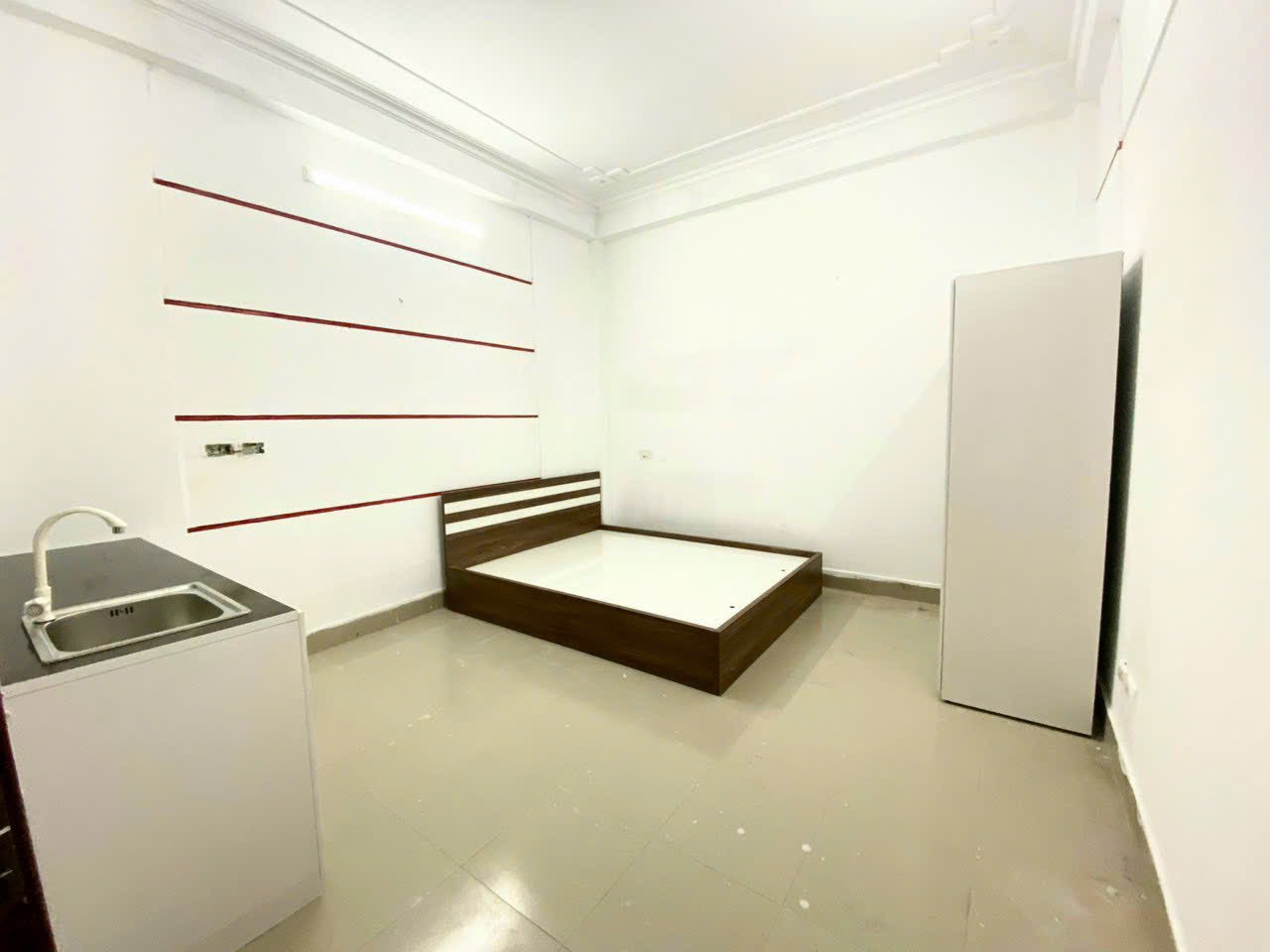 e40db641-91cb-4cd6-bef5-a8d3ea61888f