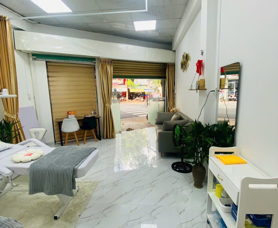 ecbbbb86-3d10-42bf-adc9-897fa1722756