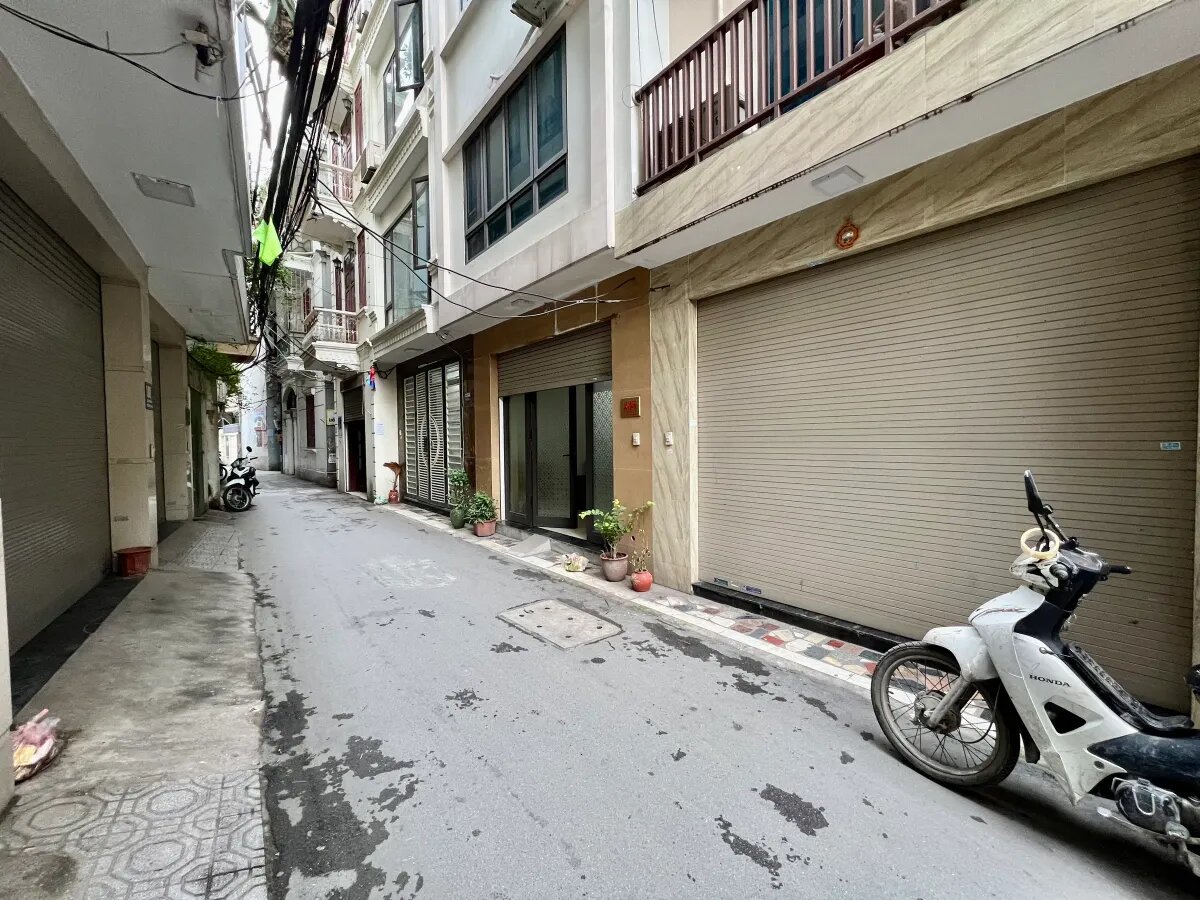 efb90423-dca5-5d6f-bf37-2e541622e911