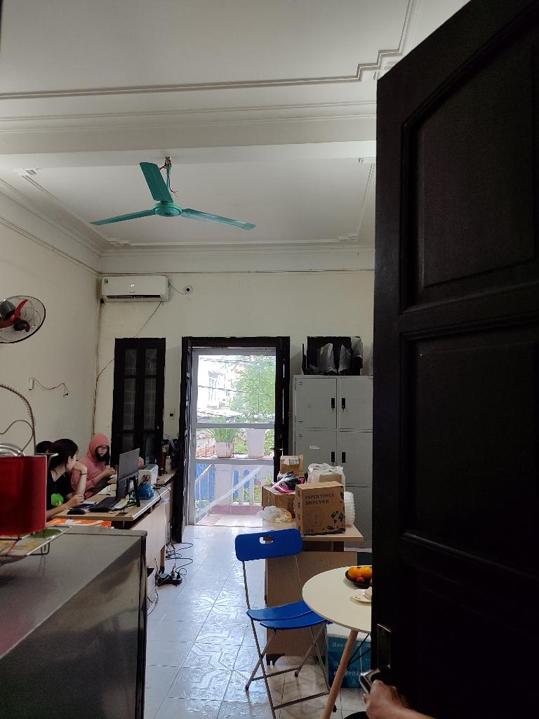 eur-D786C21-lx8xfl89_14_lx8xflg1