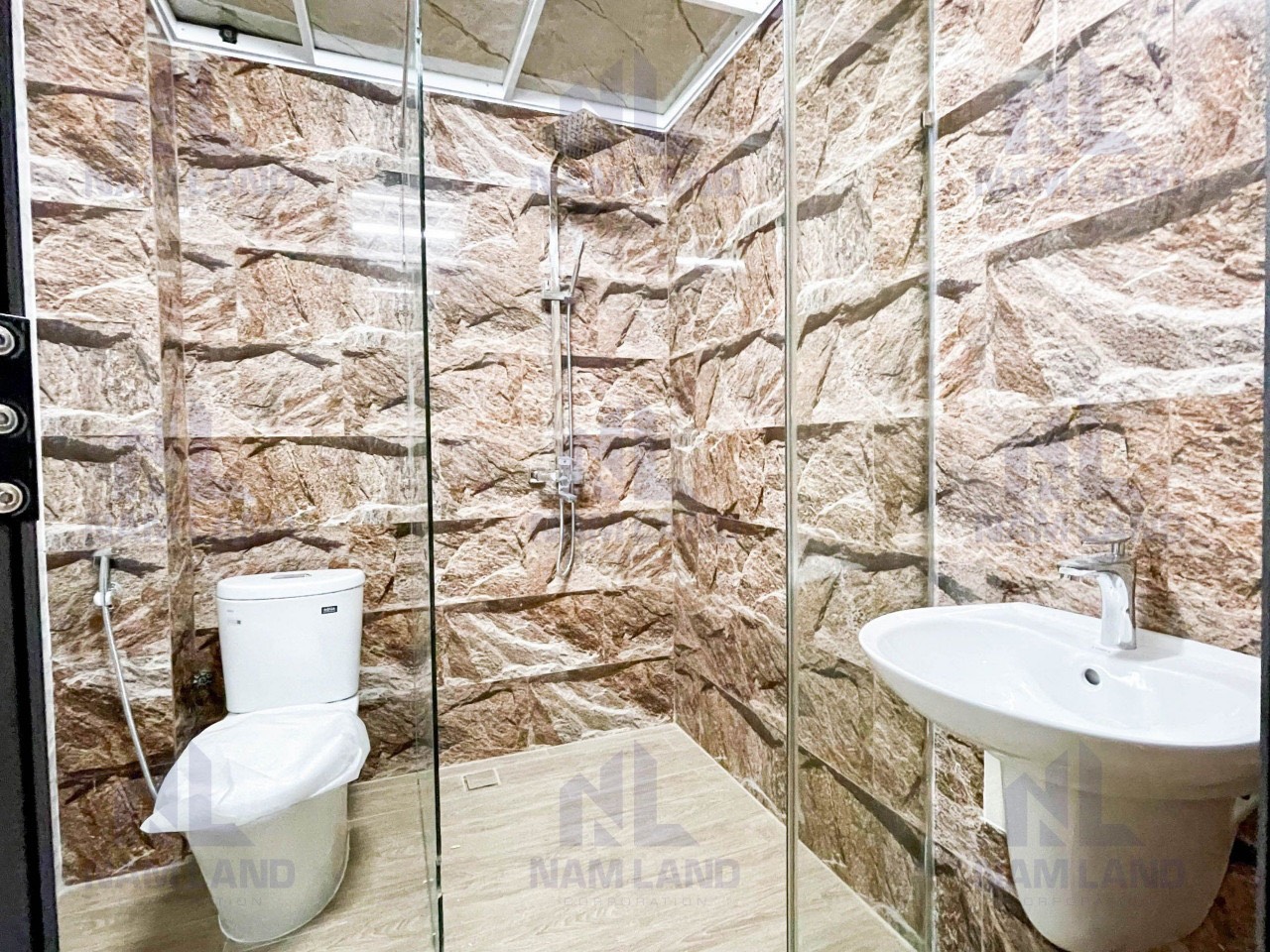 f189b838-712e-4c00-b64f-232a0a974519