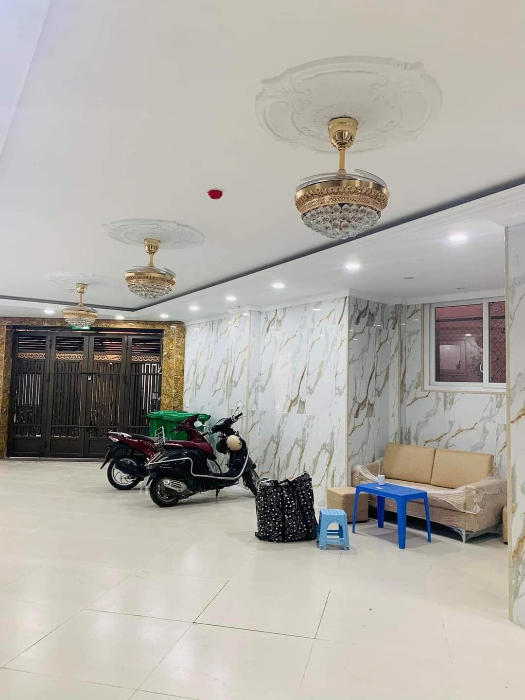 fb-img-1693747527787-1694588853706