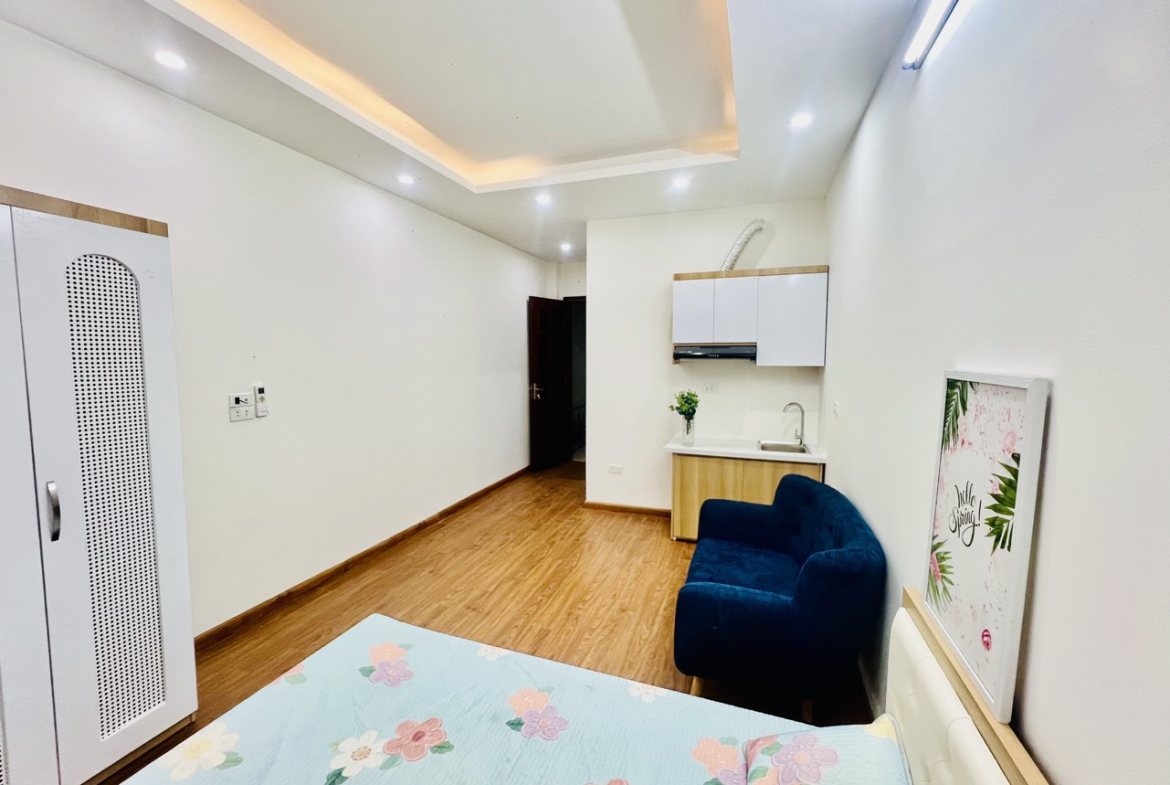 ffa7b2e1-e9a1-49da-9e85-b26df20de049