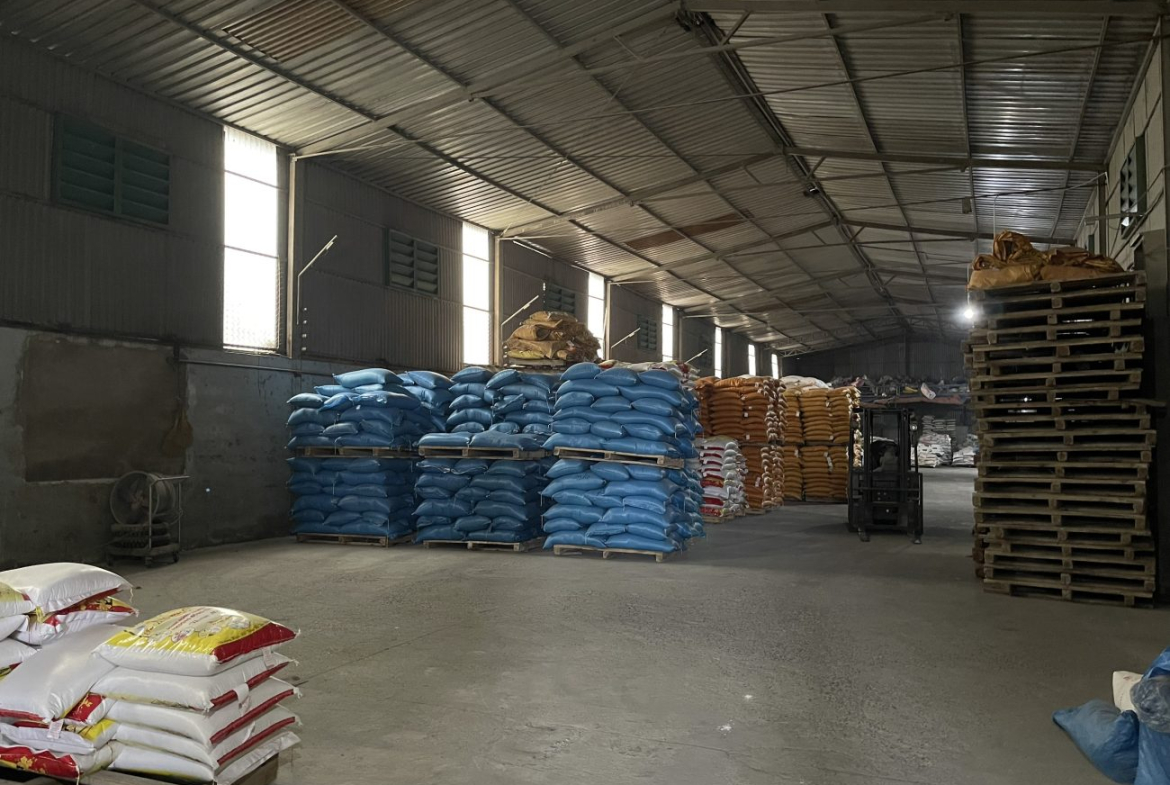 ffe7101d-1153-4297-8965-ea974a4f372c-1300×975