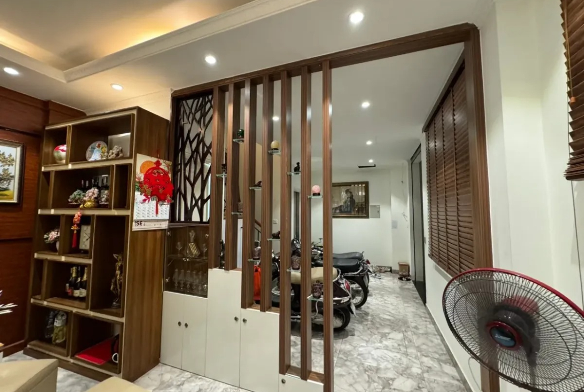 fffd723c-9ef3-5802-8ce3-aef5f021