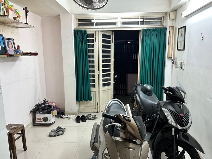 image_picker_6441EC29-E84F-46E2-82E5-E044B5E745D2-25632-00000D86C54DA481