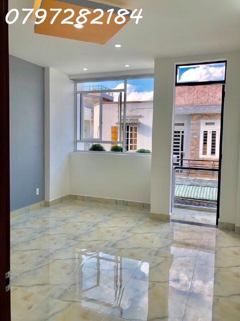 jol-A9EA66F9-lwymp0xv_18_lwymp1aw