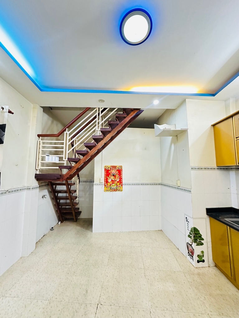 jvn-20BBA4C7-lxcndwlu_2_lxcndwmg