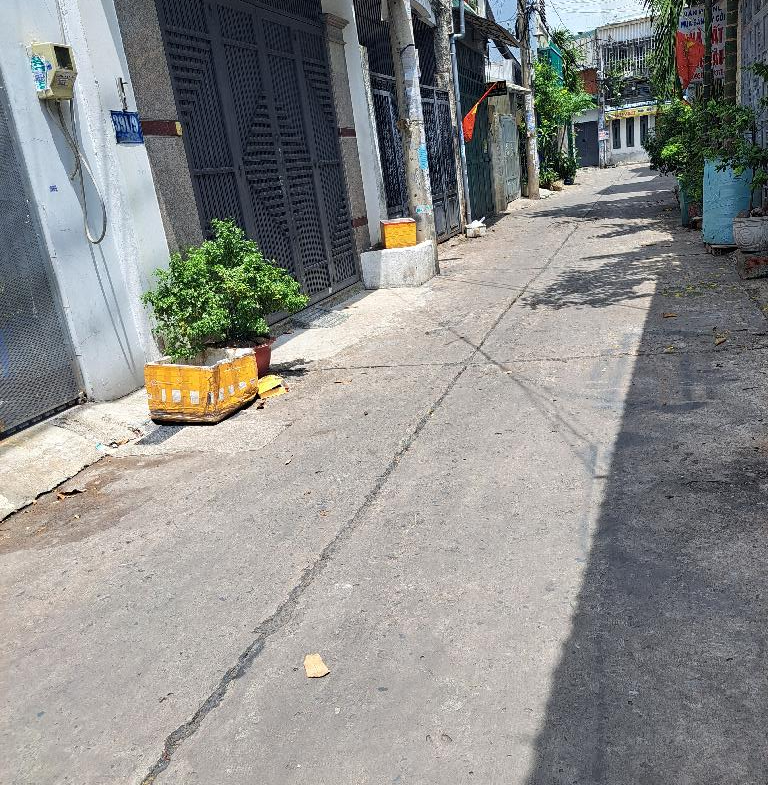 kkm-299CE62A-lwuaybot_13_lwuaybxs