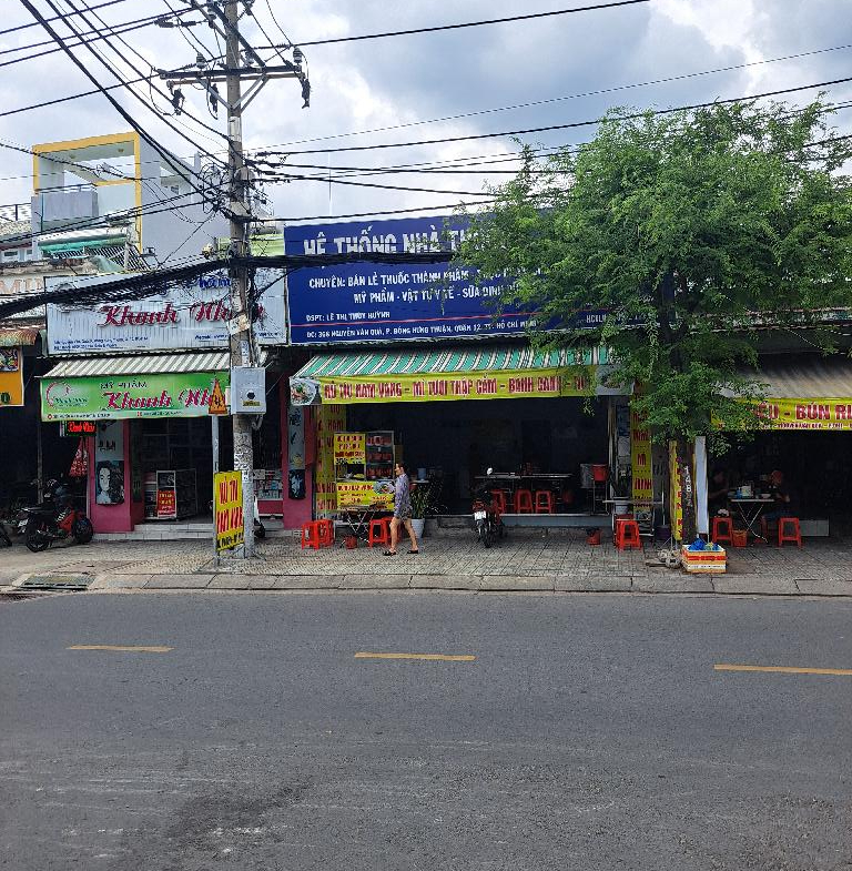 kkm-299CE62A-lwuaybot_7_lwuaybsi