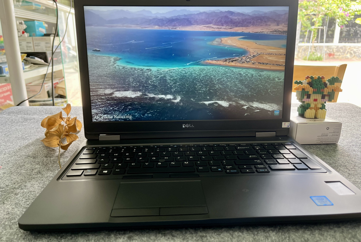 laptop-do-hoa-gaming-dell-3530-i7-ram-8g-vga-4-g-man-hinh-15.6-inch-lenguyenpc-1