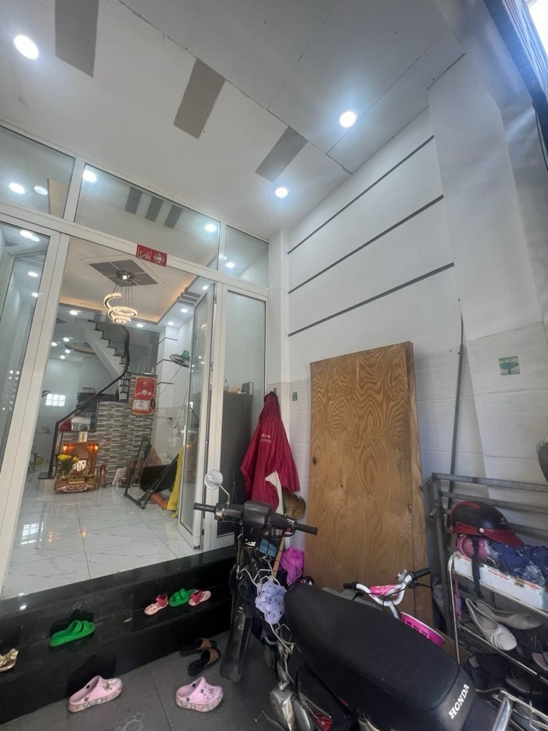 nha-ten-lua-2-ty (1)