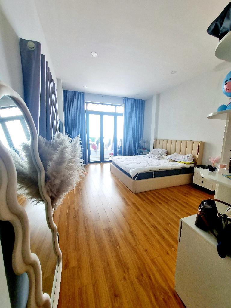 scaled_20231114_122459