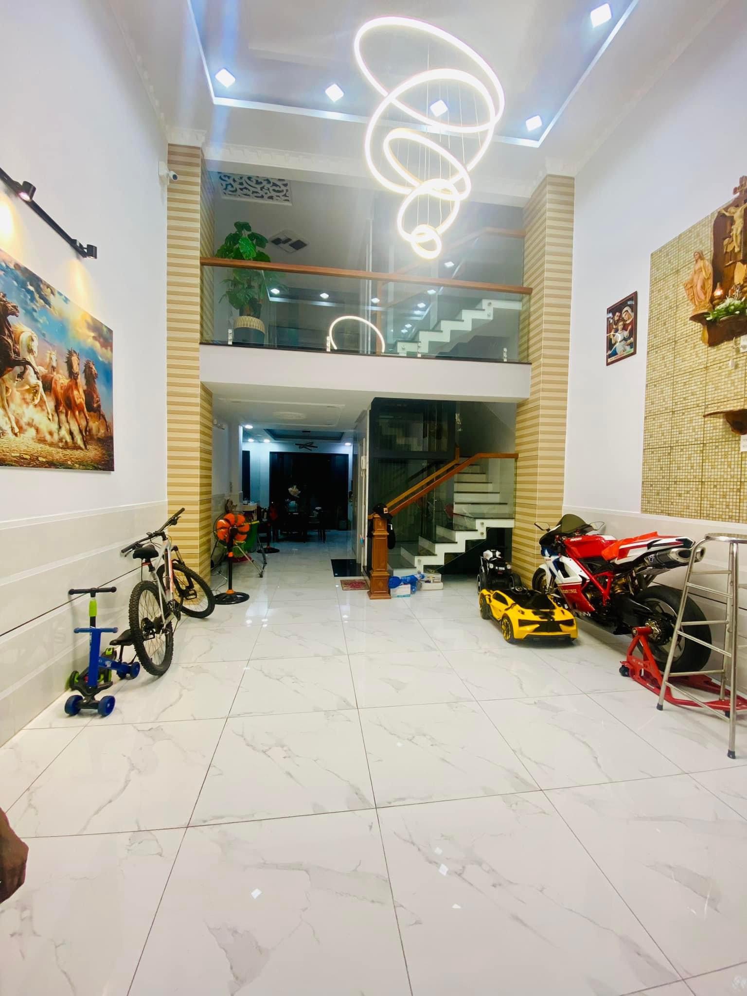 z5036053181839_31e9382269c82d22cc35eb4c432d0c52