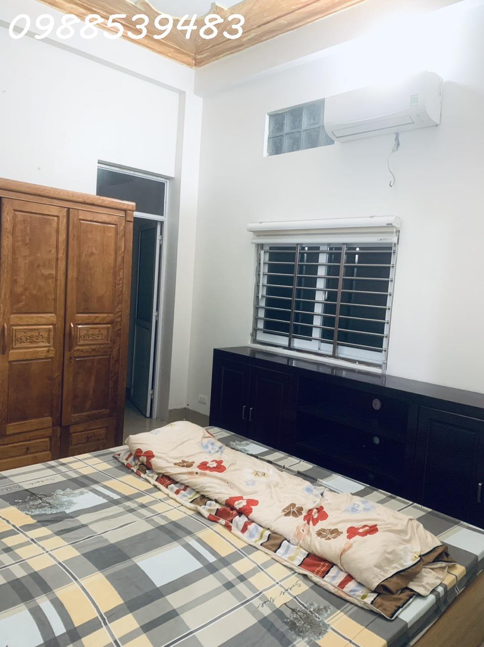 z5375415104821_19c56f14dec0408a64f9b7f196561d8e