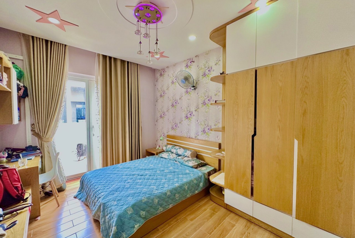 z5461809631251_5d329e1f29b17e3e1b9b7e7efe1a86da