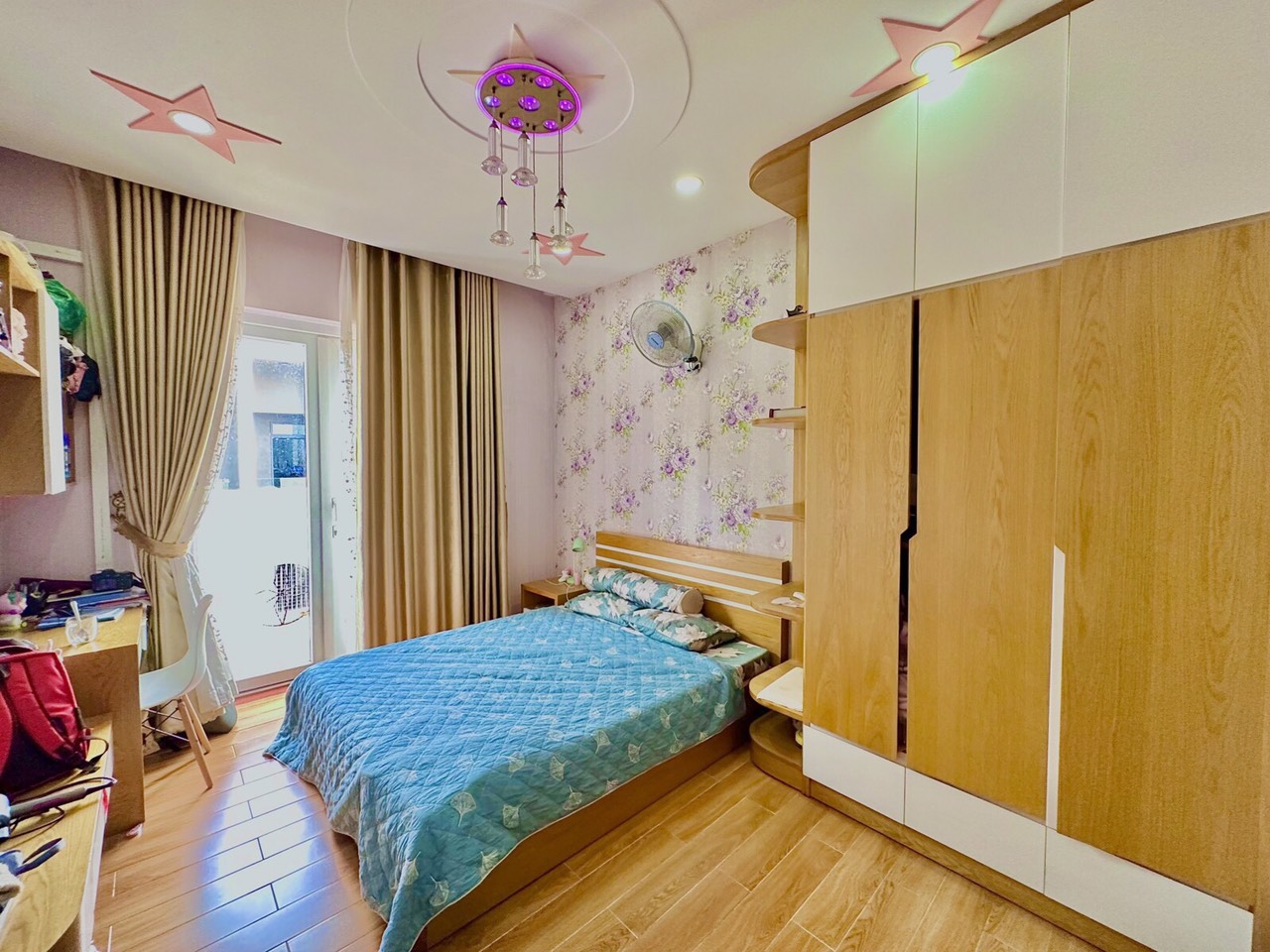 z5461809631251_5d329e1f29b17e3e1b9b7e7efe1a86da