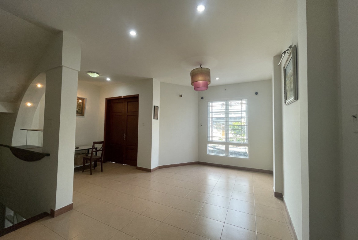 z5474419826710_635141b7d077e92a742467f7facfb169