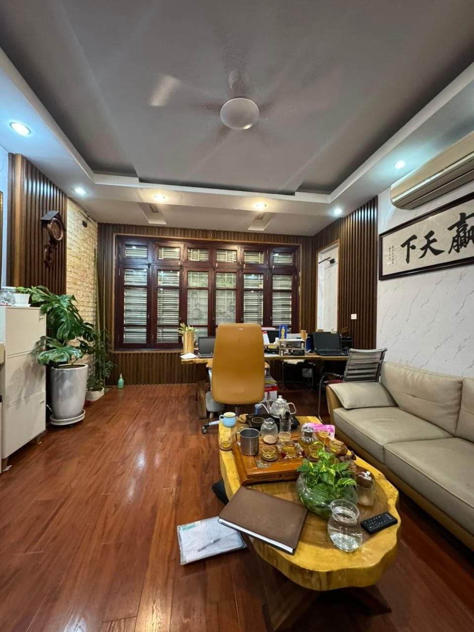 z5479434858329_d9a7daeea2dba2a01517d4a8247fd264