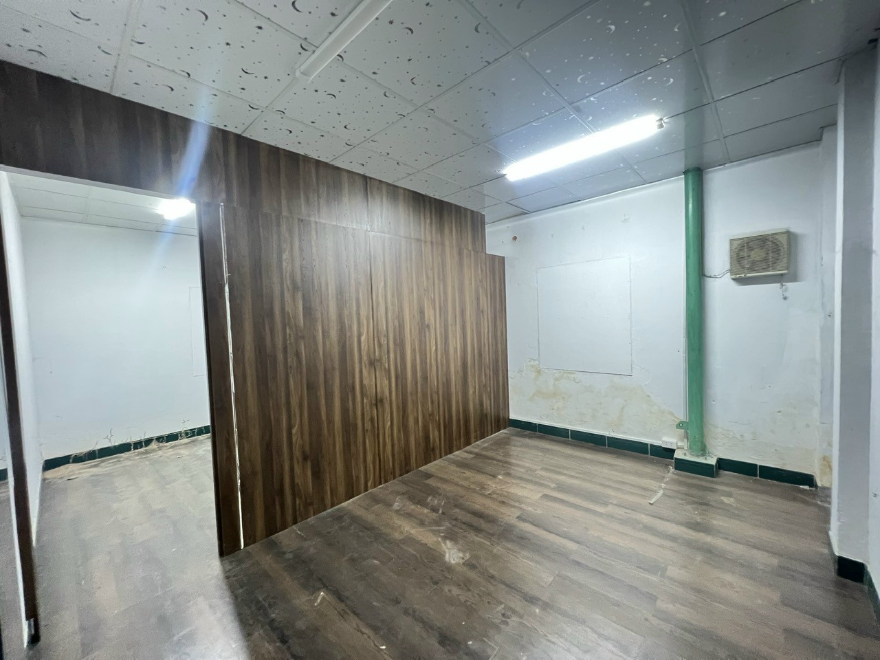 z5480512003158_fb5094ba2f158cbd163b3bac1ffe50a0