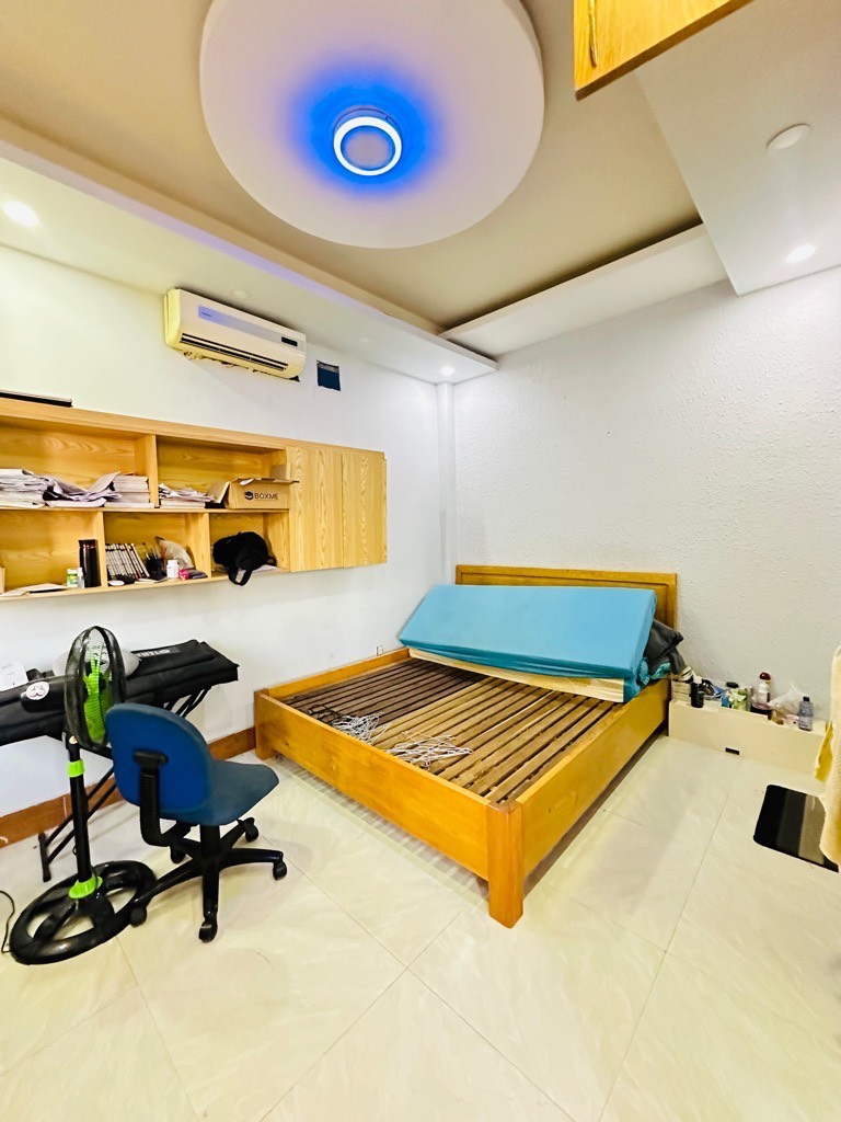 z5486735881811_37259a1bfda2ca034b96b8b167dbe8d9