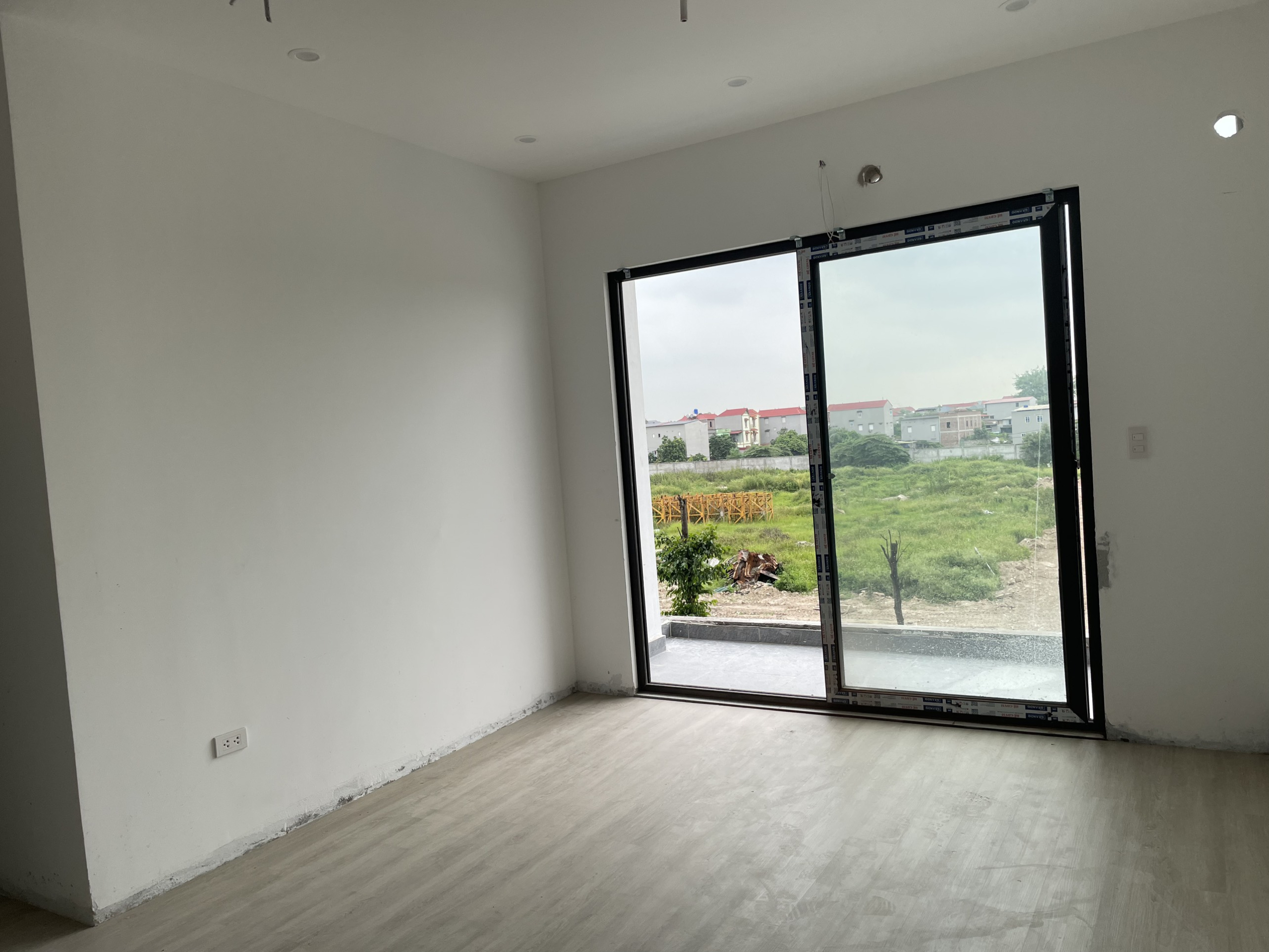 z5490305845819_3178c52274fa45e877576fb6c2e8c126