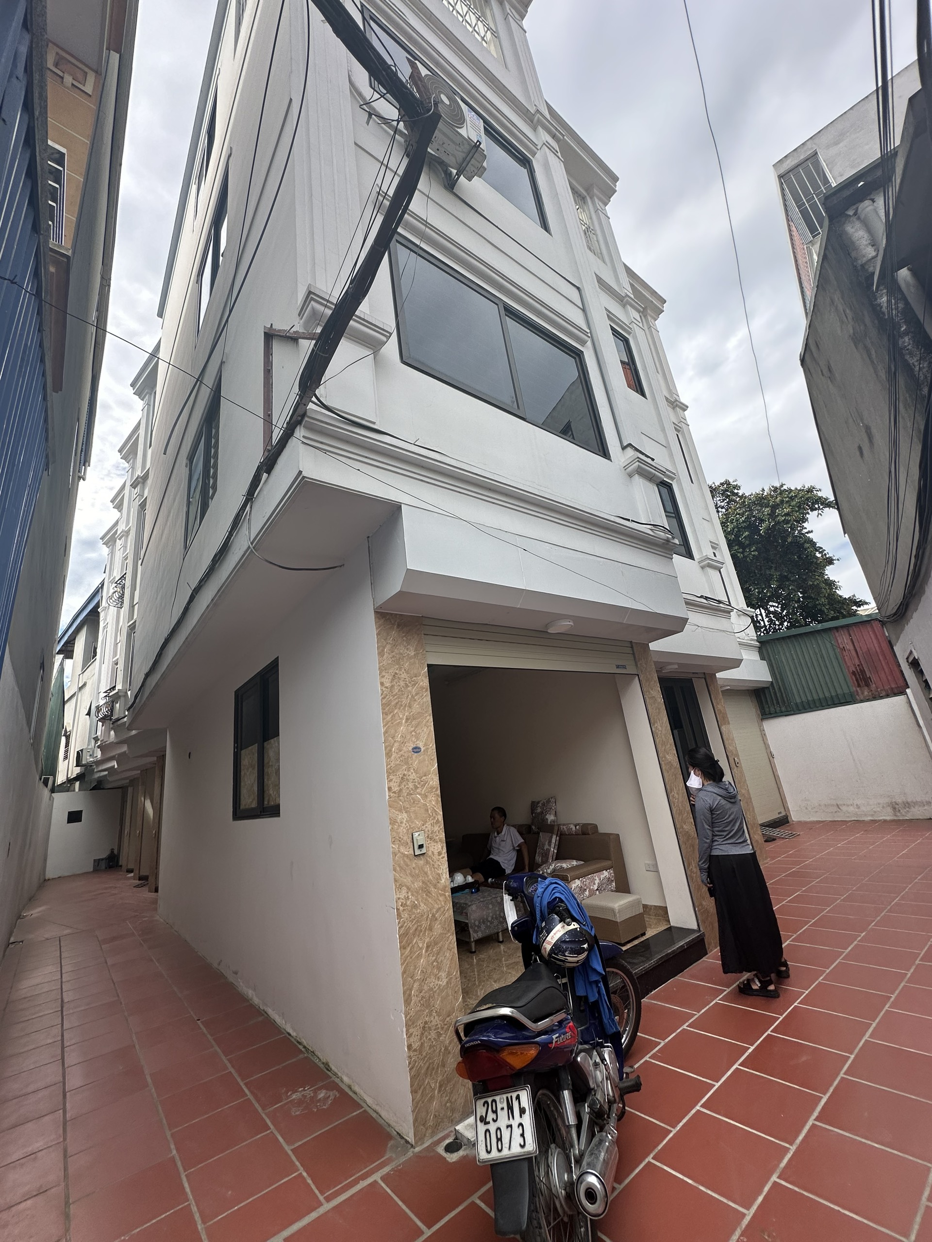 z5493419854299_d739a7598d67b6dd32a66e5e72b730ab